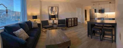 Cozysuites TWO Modern Condos on the Boardwalk