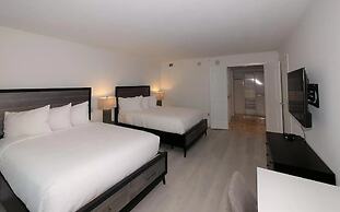 TWO Bold Condos on the Boardwalk by Cozysuites