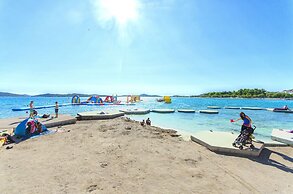 Apartments Mirjana Blue Beach