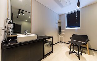 Pocheon Reading You Self Check-in Motel