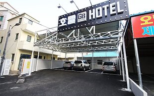 Gwangju Chungjangro Gold Brown Hotel