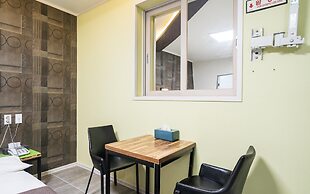 Gwangju Chungjangro Gold Brown Hotel