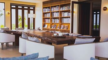 Kuda Villingili Resort Maldives