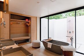 Kuda Villingili Resort Maldives