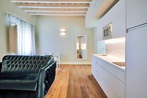 Tandem Veedor De Galeras Suites