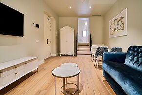 Tandem Veedor De Galeras Suites