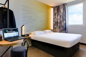 B&B HOTEL Reims Croix Blandin