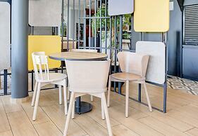 B&B HOTEL Reims Croix Blandin