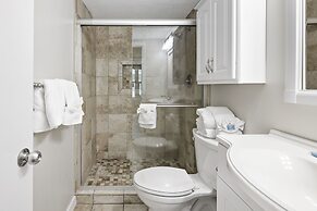 Harbor Place Condominiums by Hosteeva