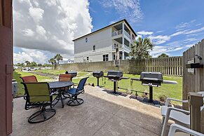 Harbor Place Condominiums by Hosteeva