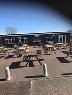 2 bed dog Friendly Chalet on Sunbeach Scratby