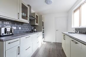 Platform Holderness House