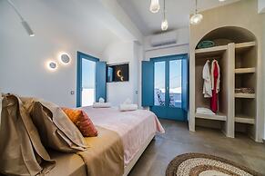 Aegean Blue Luxury Suites