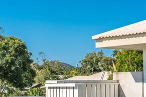 Your Luxury Escape - Away on Seaview
