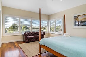 Your Luxury Escape - Away on Seaview
