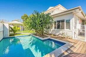 Your Luxury Escape - Away on Seaview