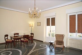 2120 Appartamento Roberto