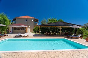 Aggelina's Apartments