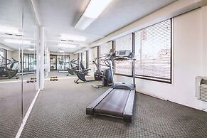 Sky-Palace Inn & Suites McCook