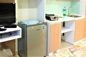 Springlake Apartment Summarecon by Veeroom