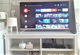 Springlake Apartment Summarecon by Veeroom