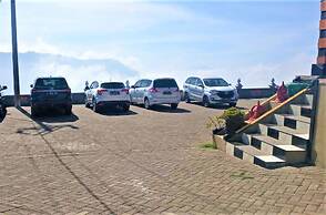 Rahayu Jawarika Bromo Hotel