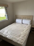 Charming 3-bed Holiday Home at Primrose Valley