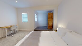 Bridge Apartments by Karah Suites