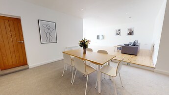 Bridge Apartments by Karah Suites