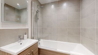 Bridge Apartments by Karah Suites