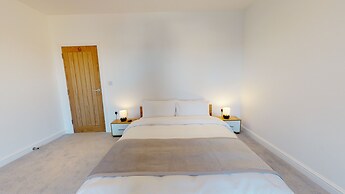 Bridge Apartments by Karah Suites