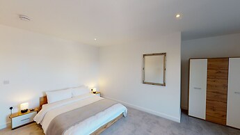 Bridge Apartments by Karah Suites