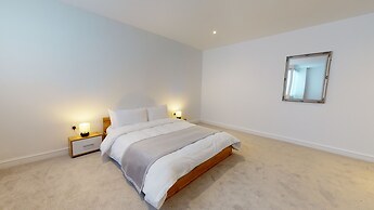 Bridge Apartments by Karah Suites