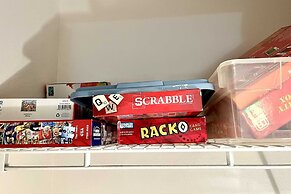 Crystal Shores1006 2 Bedroom Condo by RedAwning