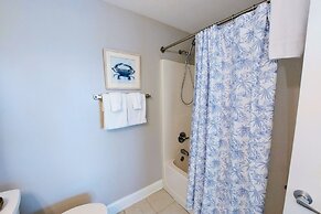 Crystal Shores1006 2 Bedroom Condo by RedAwning