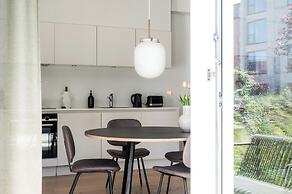 The Beach Gardens by Daniel&Jacob’s