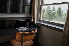 The Lodge at St Edward Park