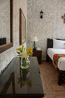 Camino Mexicano Hotel Resort