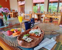 Camino Mexicano Hotel Resort