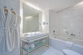 Intercontinental Luanda Miramar by IHG