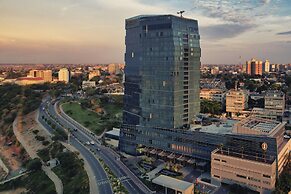 Intercontinental Luanda Miramar by IHG