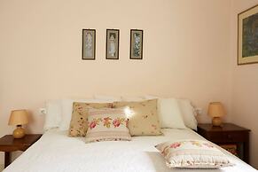 Flower and Crafts - Eco Farm Houses