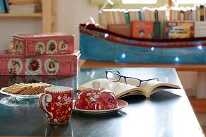 Flower and Crafts - Eco Farm Houses