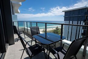 X Kirra Apartments