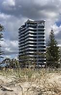 X Kirra Apartments