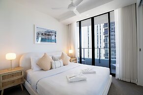X Kirra Apartments