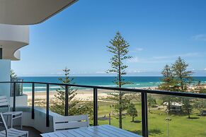 X Kirra Apartments