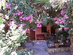 Beautiful Cottage in S West Crete Near the sea