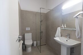 Villa Rosie, Modern 4bdr Ayia Napa Villa With Pool