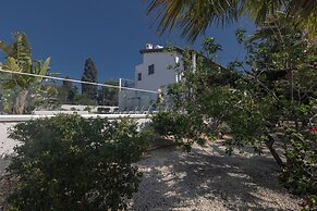 Villa Rosie, Modern 4bdr Ayia Napa Villa With Pool